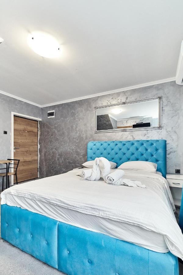 Room Novi Sad Esterno foto