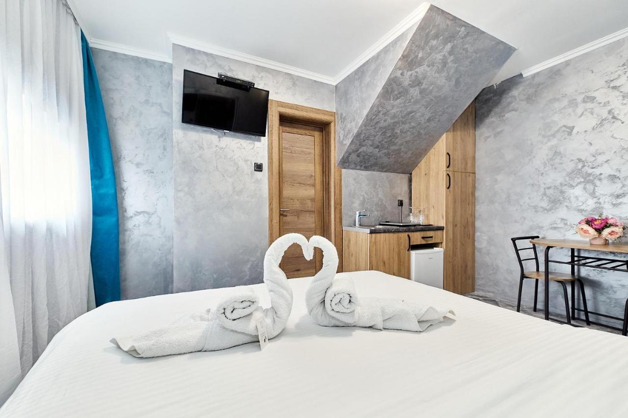 Room Novi Sad Esterno foto